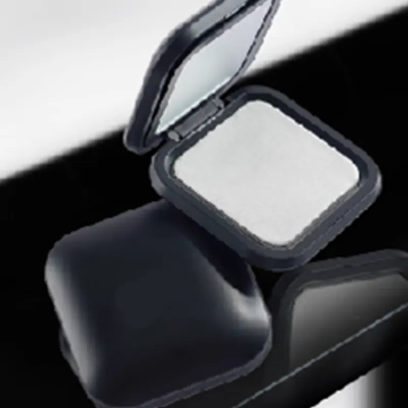 Sheer & oil-control compact powder